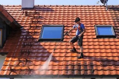 Outstanding Tacoma roof cleaning services in WA near 98402